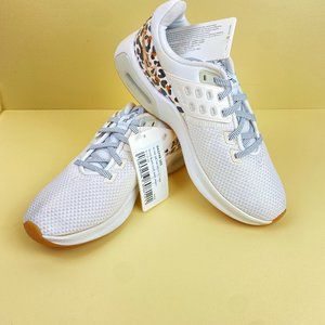 Nike Air Max Bella TR 4 PRM  Women 7 Brand New with TAGs